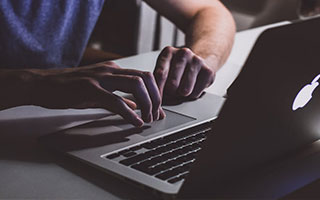 皇马阿隆索下课！徐亮直言：错在时机，等老佛爷退休再来才对